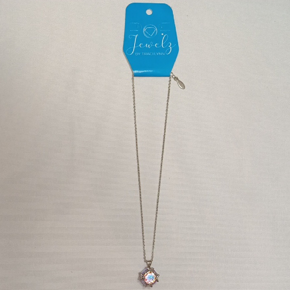 Silver Necklace with Opalescent Pendant